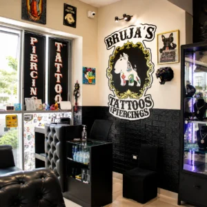 Franquicia Bruja’s Tattos