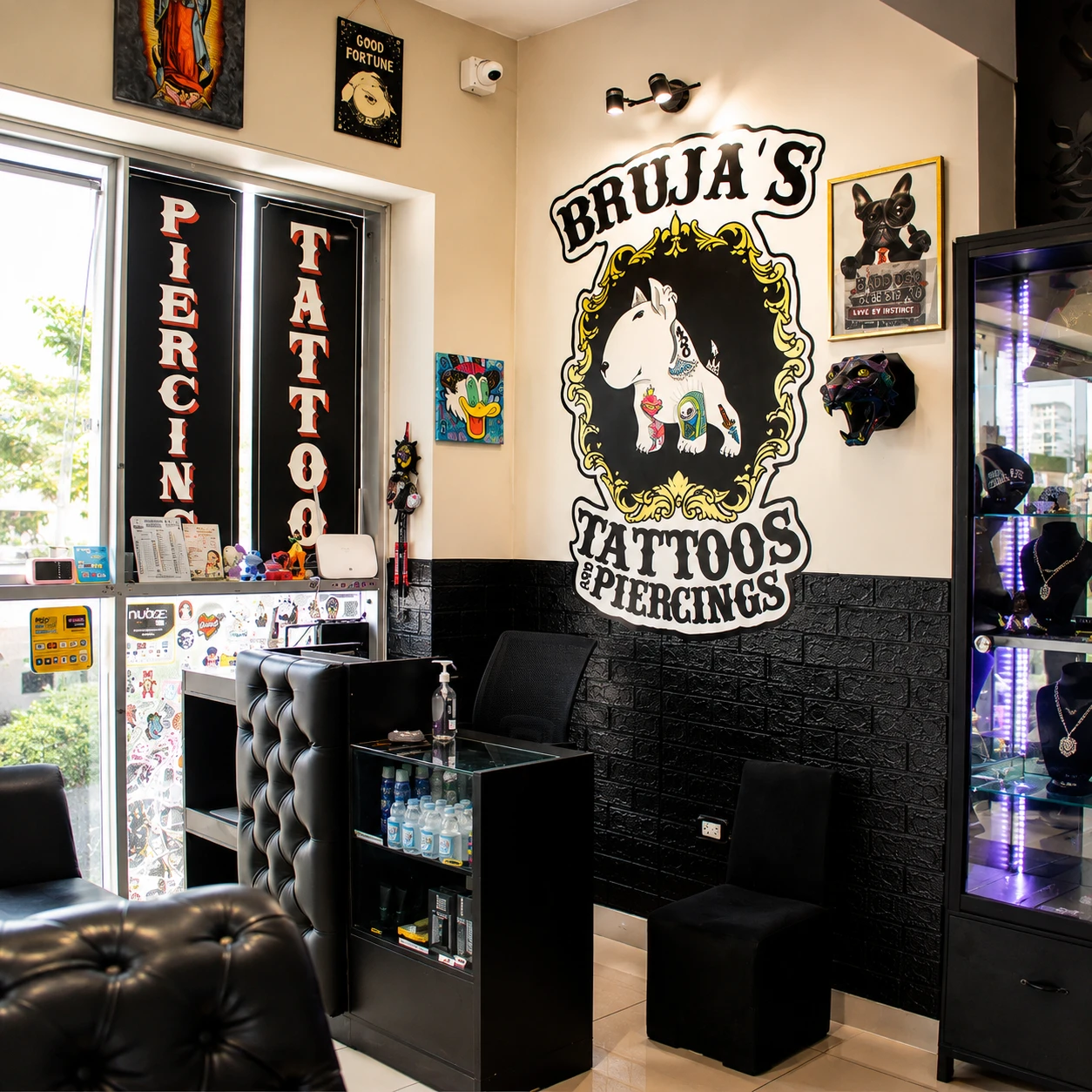 Franquicia Bruja’s Tattos